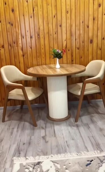 Masa və oturacaq dəstləri: Balkon üçün, Yeni, Açılmayan, Yumru masa, 2 stul — 5