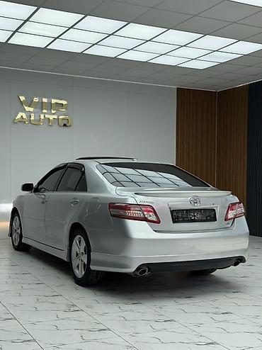 chrysler pacifica: Toyota Camry: 2009 г., 2.5 л, Автомат, Бензин, Седан — 4