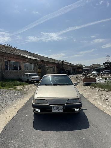 Opel: Model: daevoo Espero Rəng: qızılı/şampan Kuzov: 4 qapı, geniş salon — 2