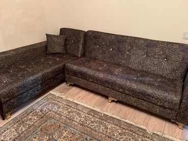 Комплекты диванов и кресел: Б/у, Угловой диван, С подъемным механизмом, Раскладной