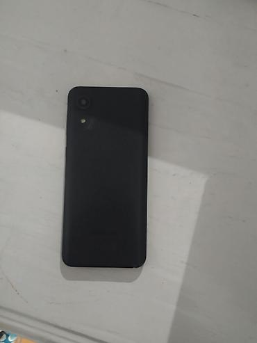 huawei y3: Смартфон в чёрном цвете. Компактный корпус с большим экраном — 4