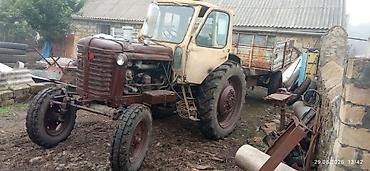 su matoru gidrafon: Traktor Belarus (MTZ) 1977 il, motor 6 l, İşlənmiş — 4