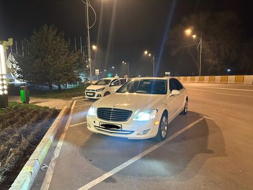 ист 1 5: Mercedes-Benz W221: 2008 г., 5.5 л, Автомат, Газ, Седан