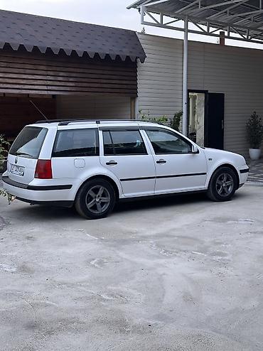 Volkswagen: Volkswagen Golf: 2002 г., 1.6 л, Механика, Бензин, Универсал — 4