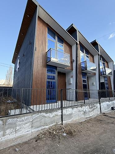 Аренда отелей и хостелов: Сдаться коттедж в бостери теплый устный 7ми местный есть кухня и так — 11