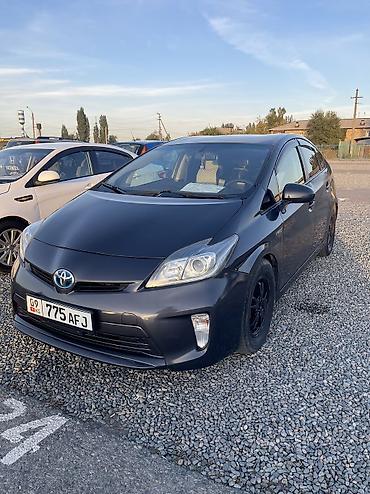 Транспорт: Toyota Prius: 2015 г., 1.8 л, Бензин, Хэтчбэк — 2