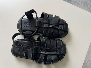 Kids sandals: Rəng - Qara Basanojkalar, Adidas, Ölçü: 25, Uniseks — 7