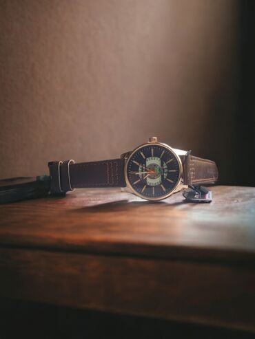 tissot 1853 цена в бишкеке: Новый, Наручные часы, Forrad
