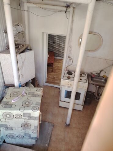 Uzunmüddətli kirayə evlər: 15 kv. m, 1 otaqlı, İşıq, Su, Kanalizasiya — 2