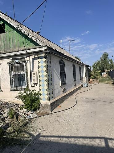 3л: Дом с участком в 12 соток расположен от трассы 300 метров. Рядом — 4