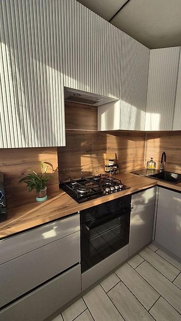 Посуточная аренда квартир: 1 комната, Душевая кабина, Постельное белье, Кондиционер — 9