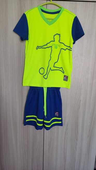 национальный костюм для детей: Костюм для футбола б/уткань дышащая состояние идеальное производство