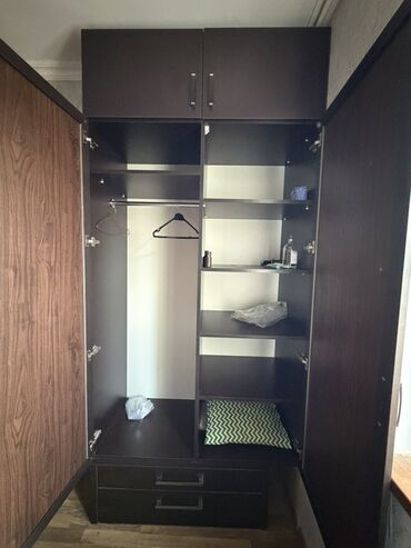 Masa və oturacaq dəstləri: Mətbəx üçün, Dördbucaq masa, 6 stul — 10