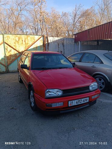 ключ гольф 4: Volkswagen Golf: 1994 г., 1.6 л, Механика, Бензин, Седан