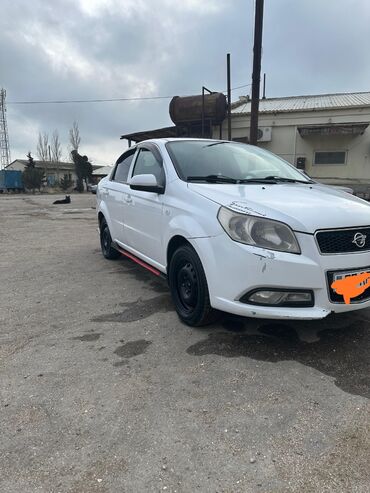 ravon kalpak: Ravon Nexia: 1.5 l | 2017 il | 390000 km Sedan