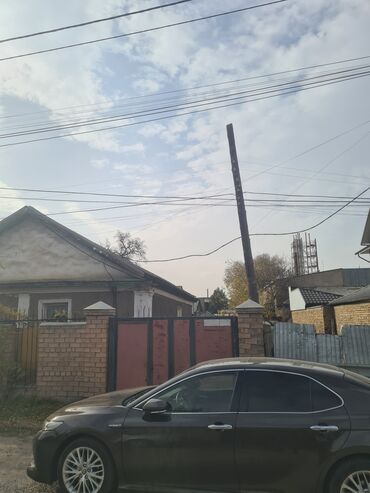 продаю дом 4 гор больница: 100 кв. м, 5 бөлмө, Унаа токтотуучу жай, Забор, тосулган