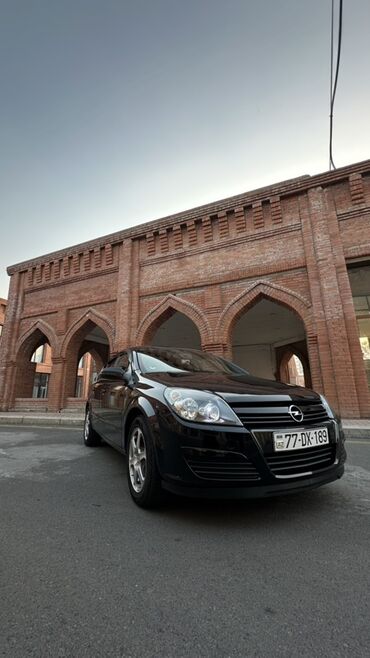 Opel: Opel Astra: 1.4 l | 2024 il 262 km Hetçbek — 11