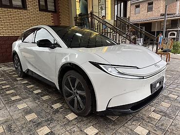 ттз 28: Toyota bZ3X: 2025 г., Вариатор, Электромобиль, Фастбек — 8