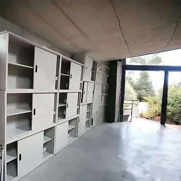lavabo sa ormaricem: Kancelarijski nameštaj za građevinske kontejner Prodajem i opremam — 4