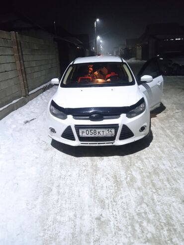 форд к: Ford Focus: 2014 г., 1.6 л, Робот, Бензин, Универсал