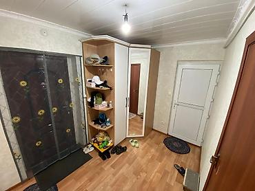 Продажа коттеджей и домов: 🏡 Абдан жакшы жерде жайгашкан үй сатылат 📍Дареги: ж/м Көк-Жар, Шоокум — 8