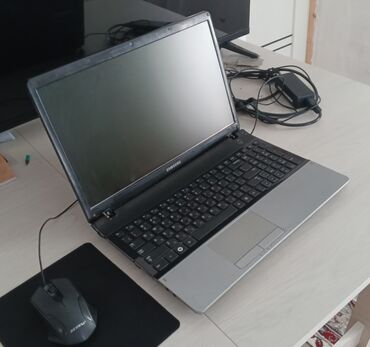 ддр 4: Ноутбук, Samsung, 8 ГБ ОЗУ, Intel Core i5, 15.6 ", Б/у, Для работы, учебы, память SSD