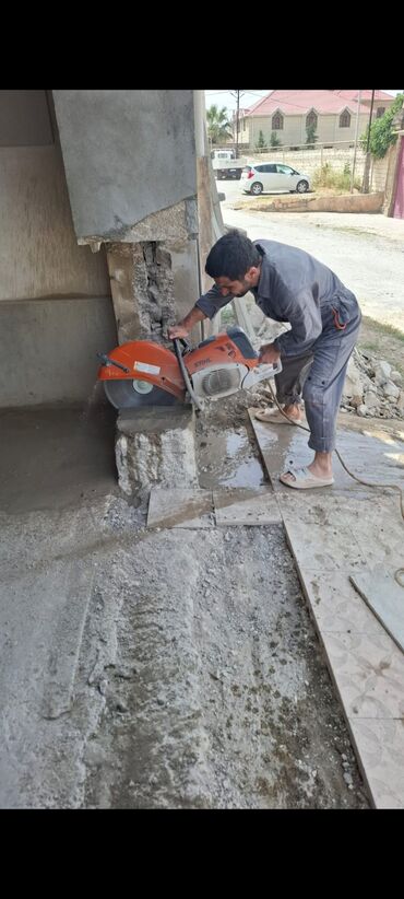услуги ремонта по дому: Beton kəsmə beton deşmə xidməti Beton kesimi beton kesen beton deşen