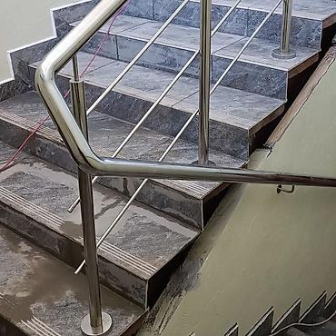 Обшивка лестниц: Перила из нержавейки просто идеально подходят при абсолютно любом — 5