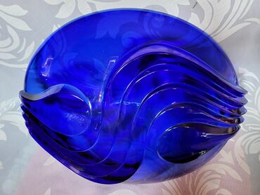 Ostalo posuđe: Kobaltno nov plav tanjir za na sto,90te.Luminarc Francuska. Nov — 17