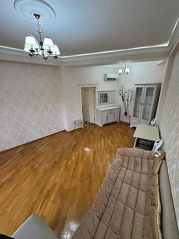 Mənzil kirayələyirəm: Satılır 2 otaqlı yeni tikili 62 m², Ağ şəhər q. Kateqoriya Yeni — 7
