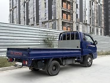 Унаа сатуу: Kia BONGO: 2020 г., 2.5 л, Кол менен иштөөчү, Дизель — 3