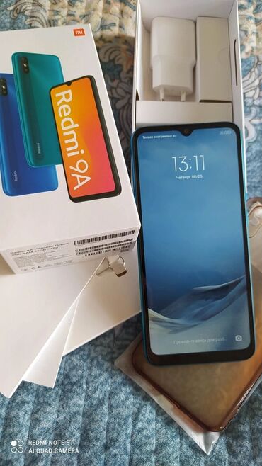 телефон 9а: Xiaomi, Mi 9 Lite, Б/у, 32 ГБ, цвет - Черный, 2 SIM