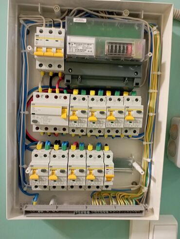 установка газового оборудование: Электромонтаж под ключ для квартир и домов. Что выполняется: -