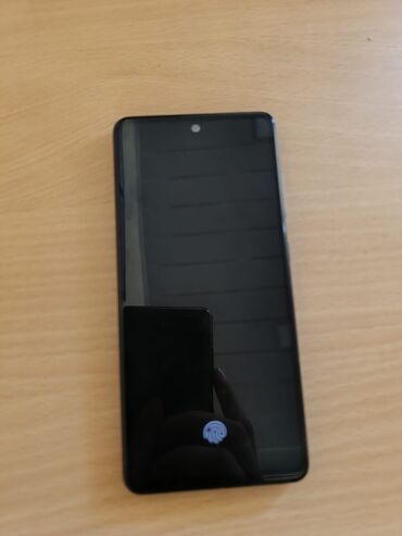 флай тонкий телефон: Samsung Galaxy A52, 128 ГБ, цвет - Черный, Отпечаток пальца, Две SIM карты, Face ID