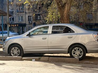 Chevrolet: Chevrolet Cobalt: 1.5 l | 2023 il 61500 km Sedan — 10