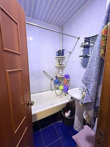 квартиры 106 серия: 3 комнаты, 61 м², Аламедин-1 мкр 106 серия, 9 этаж, Косметический ремонт — 5