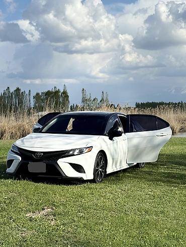 e klass: Toyota Camry: 2018 г., 2.5 л, Автомат, Бензин, Седан — 1