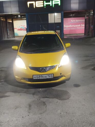 фит жазз: Honda Fit: 2009 г., 1.3 л, Автомат, Бензин