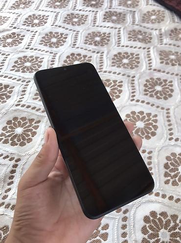 apple 13 mini: Смартфон Xiaomi Redmi 12 c(чёрный) - Дисплей с каплевидным вырезом — 1