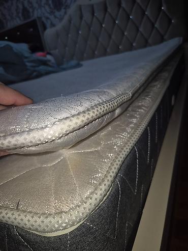 matras taxt ucun: İşlənmiş, İkinəfərlik çarpayı, Bazalı, Matras ilə, Siyirməsiz, Azərbaycan — 5