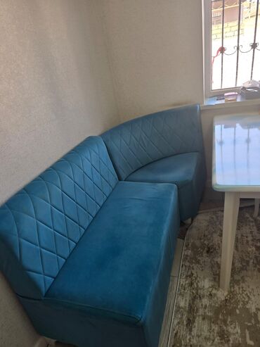 Ev üçün dekor: Metbex divani 60₼ .Unvan Zabrat &Rumi