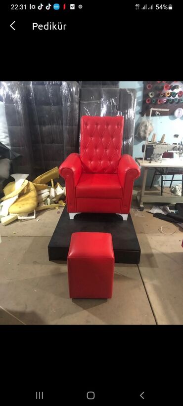 Salon, tibbi kreslolar: Pedkur kreslosu çaşqası krantı dest şekilde