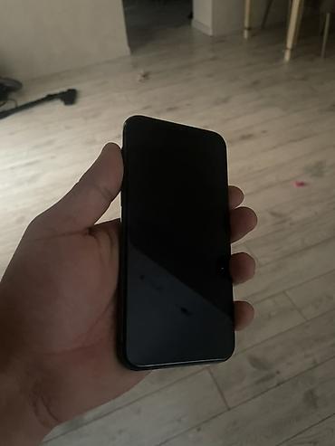 IPhone 11 Pro, 128 GB, Qara, Qırıq