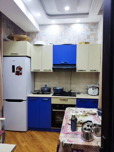 Uzunmüddətli kirayə mənzillər: Xətai rayonu,Əhmədli metrosuna 5 dəqiqə piyada mesafe,Neapol — 9