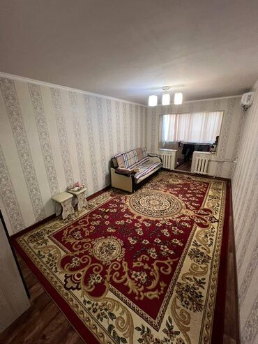 квартира моладая гвардия: 1 комната, 33 м², 104 серия, 4 этаж