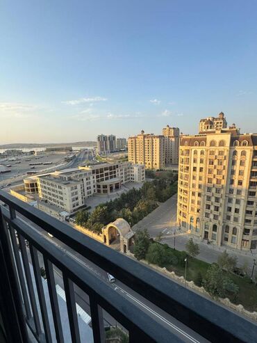 Ofislər: Nərimanov rayonu, Koroğlu metrosu, Heydər Əliyev prospektində, 16 — 12