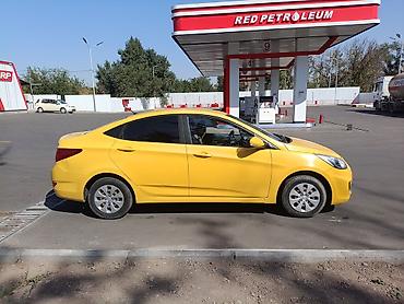 byd e6: Hyundai Accent: 2019 г., 1.4 л, Автомат, Бензин, Седан — 2