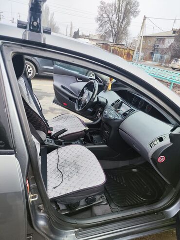 тесла модел с: Nissan Primera: 2003 г., 1.8 л, Механика, Бензин, Универсал