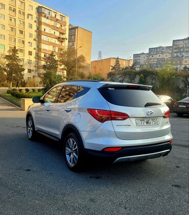 Hyundai: Hyundai Santa Fe (DM) krossover Xüsusiyyətlər: - Korpus rəngi: gümüşü — 3