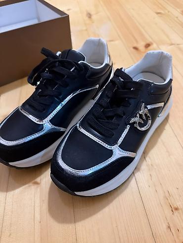 casual: Burberry, Ölçü: 38, rəng - Qara, Yeni — 2